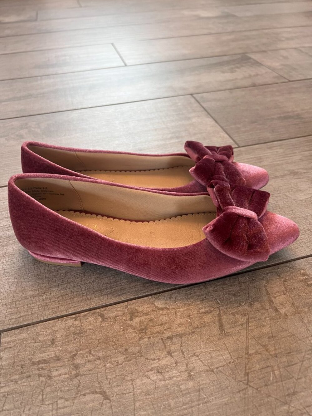 Isaac Mizrahi velvet bow flats (36.5) - Picture 6 of 6